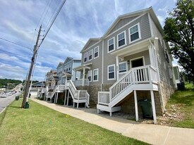 863 W North St in Fayetteville, AR - Building Photo