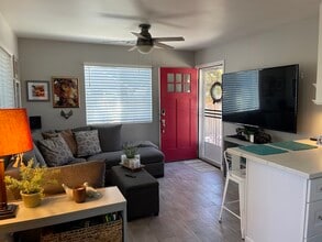 225 Walnut St in Arroyo Grande, CA - Building Photo - Building Photo