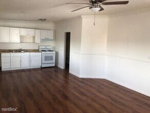 2078 Harrison Ave-Unit -unit A/B in San Diego, CA - Building Photo - Building Photo