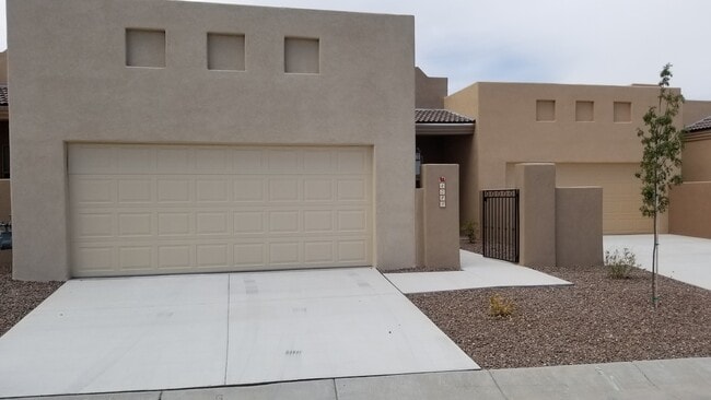 property at 4079 N Sommerset Ave