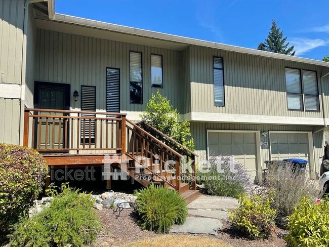 1058 NE Sol Vei St in Poulsbo, WA - Building Photo - Building Photo
