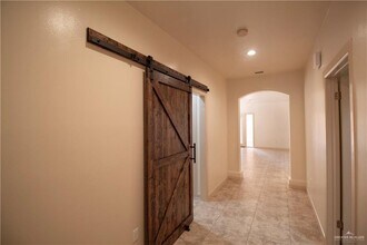 5101 N 1st Ln in McAllen, TX - Building Photo - Building Photo