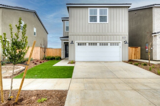 property at 905 Plum Tree Ave