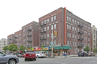 1561 Saint Nicholas Ave in New York, NY - Building Photo - Building Photo