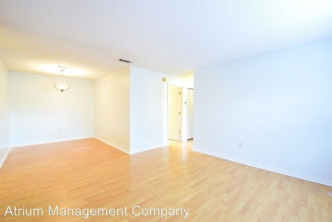 property at 2528 E Washington St