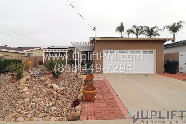 7170 Salerno St in San Diego, CA - Building Photo - Building Photo