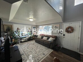 5107 Lindee Ln in Ammon, ID - Building Photo - Building Photo