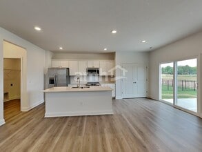 9169 Henley Ave in Reynoldsburg, OH - Building Photo - Building Photo