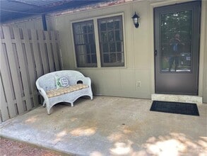 3095 Colonial Way in Chamblee, GA - Building Photo - Building Photo