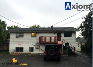 322 S 11th Ave in Pocatello, ID - Building Photo - Building Photo