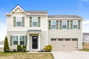 106 Norwich Ct in La Vergne, TN - Building Photo