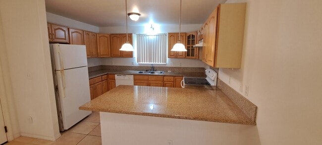 property at 651 Ponahawai St