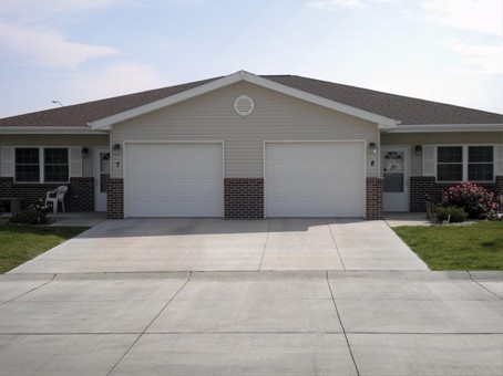 Legend Oaks in Lexington, NE - Building Photo - Building Photo