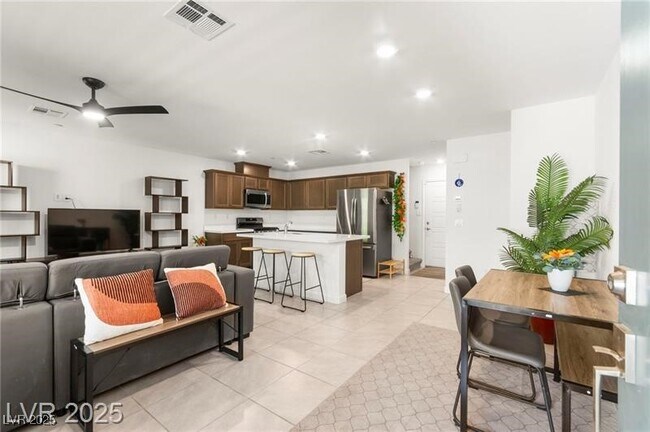 3518 Herodain Ave in Las Vegas, NV - Building Photo - Building Photo