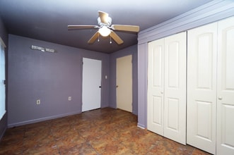 1034 Pandora St in Opelousas, LA - Building Photo - Building Photo