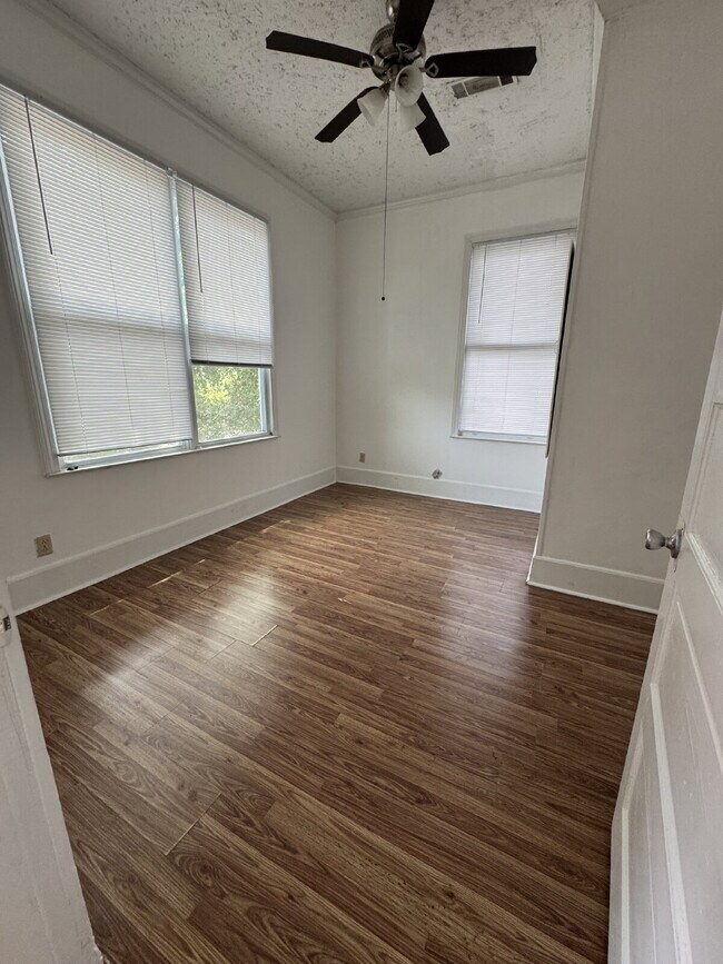 1079 College St in Macon, GA - Building Photo - Building Photo