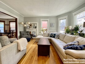 12 Parkton Rd, Unit 1 in Boston, MA - Building Photo