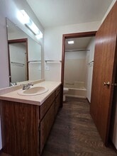 1750 Eldorado Dr in Green Bay, WI - Building Photo - Building Photo