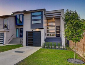 5006 Golden Forest Dr in Houston, TX - Foto de edificio - Building Photo