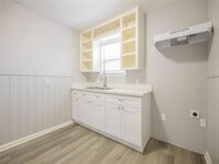 1308 Weiss St photo'