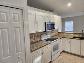 1516 SW Escobar Ln in Port St. Lucie, FL - Building Photo - Building Photo