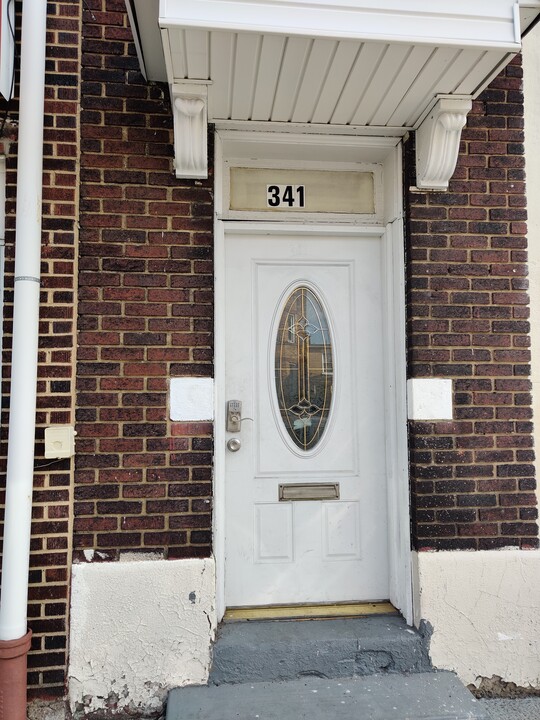 341 Semple St in Pittsburgh, PA - Building Photo