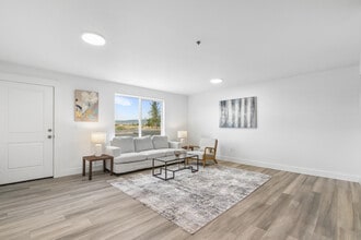 Paradise 88 in West Richland, WA - Building Photo - Building Photo