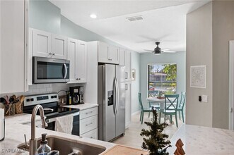 17611 Marco Island Ln in Ft. Myers, FL - Building Photo - Building Photo