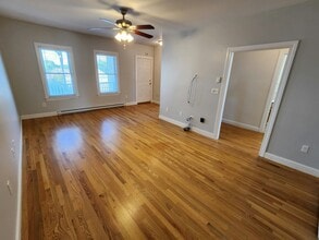 58 Bremer St in Manchester, NH - Foto de edificio - Building Photo
