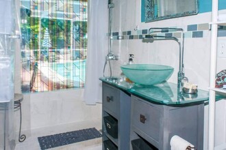 1719 Shenandoah St in Hollywood, FL - Foto de edificio - Building Photo