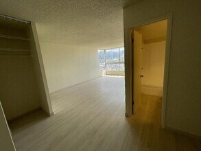 2740 Kuilei St in Honolulu, HI - Building Photo - Building Photo