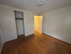 9 Robin Rd in Windham, CT - Building Photo - Building Photo