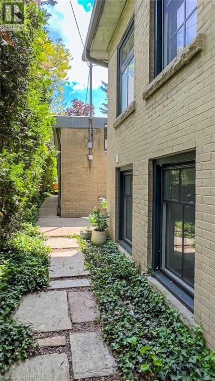 64 Undermount Ave in Hamilton, ON - Building Photo - Building Photo