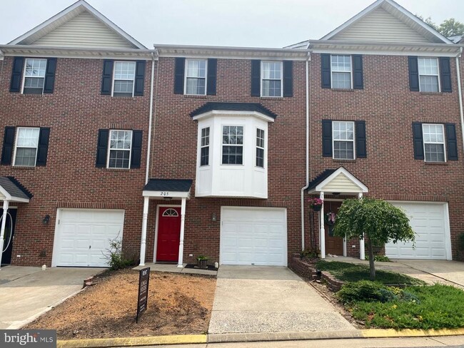 205 Shaw Ct in Fredericksburg, VA - Building Photo - Building Photo