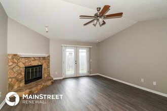 12461 Hickory Hollow Dr in Jacksonville, FL - Foto de edificio - Building Photo