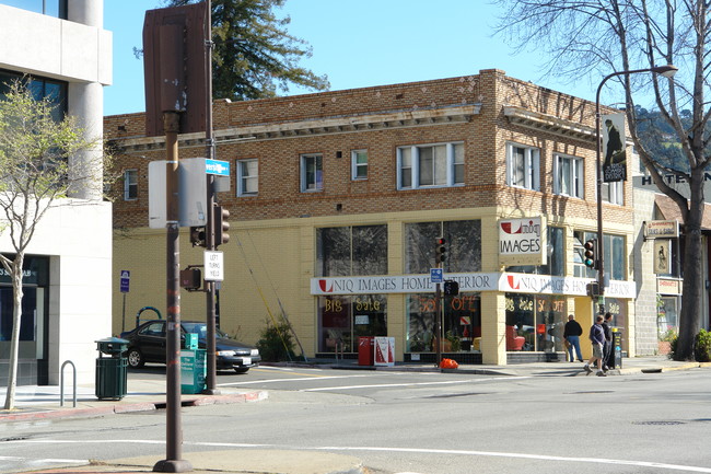 2001 University Ave in Berkeley, CA - Building Photo - Building Photo