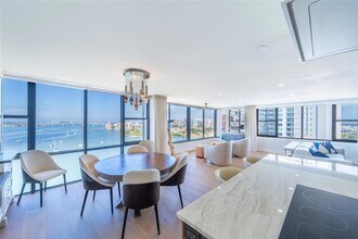 770 S Palm Ave, Unit 1704 in Sarasota, FL - Building Photo - Building Photo