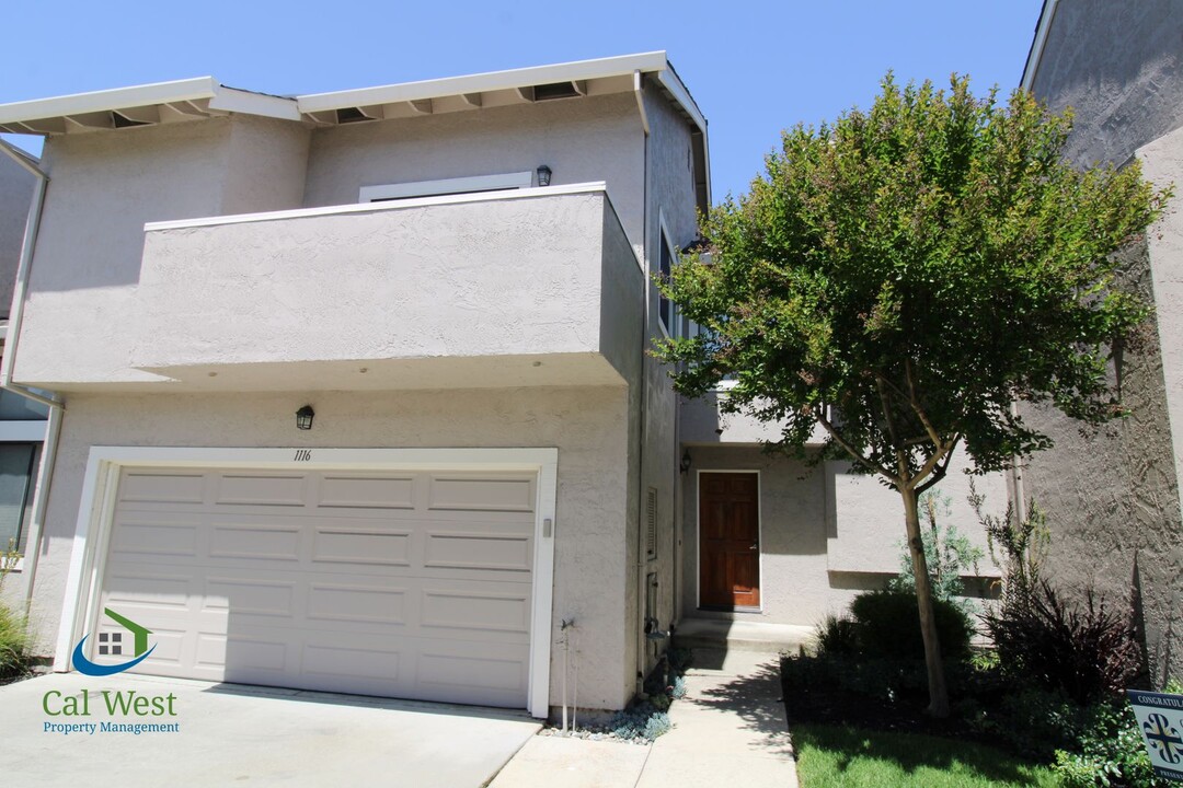 1116 Trevino Terrace in San Jose, CA - Building Photo