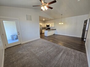 1985 N 3330 W in Lehi, UT - Building Photo - Building Photo