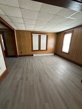 302 N Queen St, Unit A in Littlestown, PA - Building Photo - Building Photo