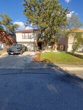 426 Diver Point in San Antonio, TX - Building Photo - Building Photo