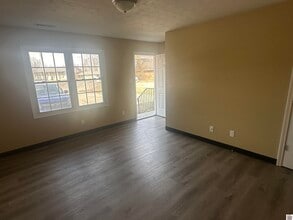 122 Barcelona Ct in Paducah, KY - Building Photo - Building Photo