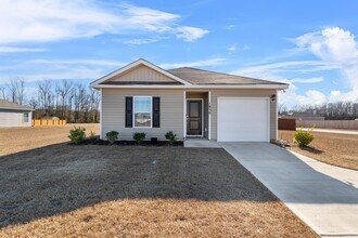 1830 Wildhorse Dr in Sumter, SC - Building Photo - Building Photo