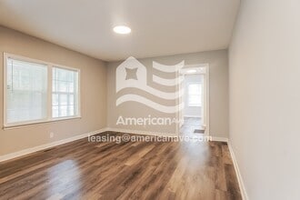 1009 Ozark Ct in Birmingham, AL - Building Photo - Building Photo
