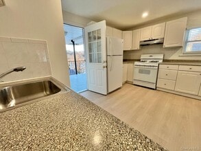103 Bennett Ave in Yonkers, NY - Building Photo - Building Photo