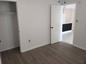 280 W Main St in Dandridge, TN - Building Photo - Building Photo