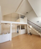 5420 Sylmar Ave, Unit #311 in Van Nuys, CA - Building Photo