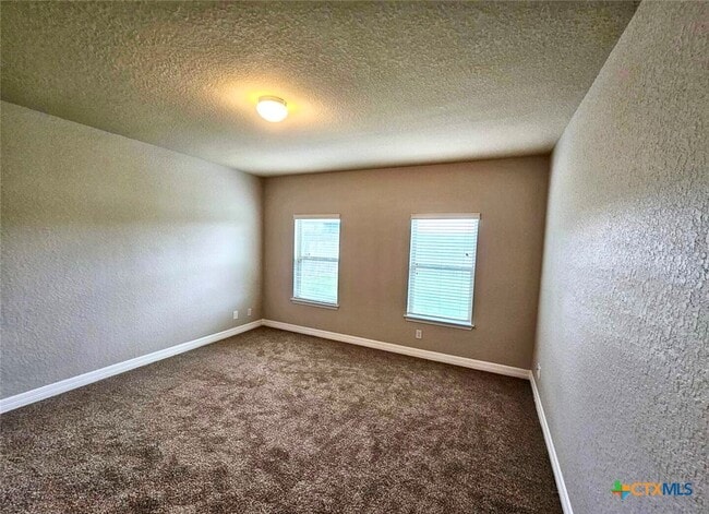 property at 729 Community Dr