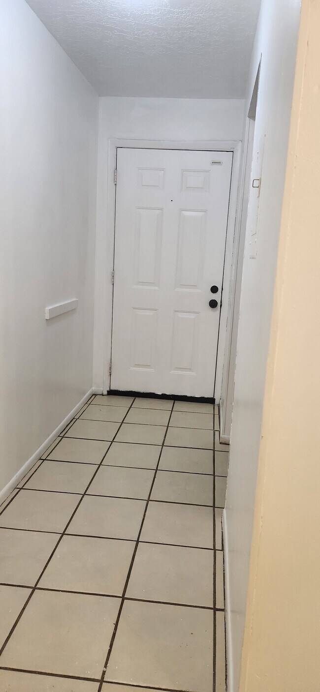 1552 University Ln in Cocoa, FL - Building Photo - Building Photo