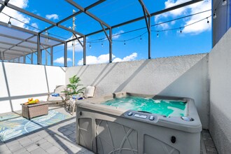 616 Trikomo Dr in Davenport, FL - Building Photo - Building Photo